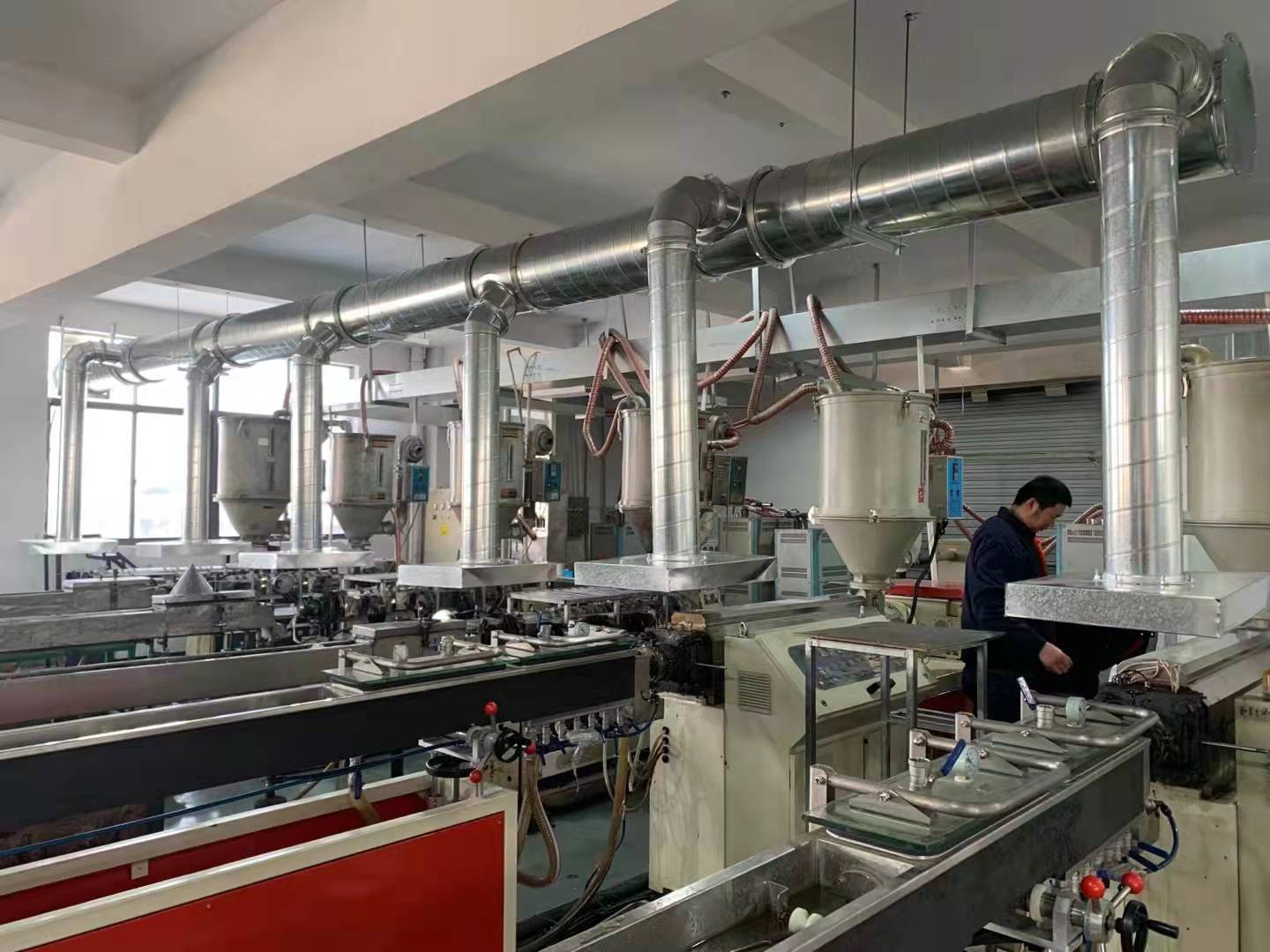 塑料注塑機車間活性炭除味--粉色91视频（huáng）工業（yè）