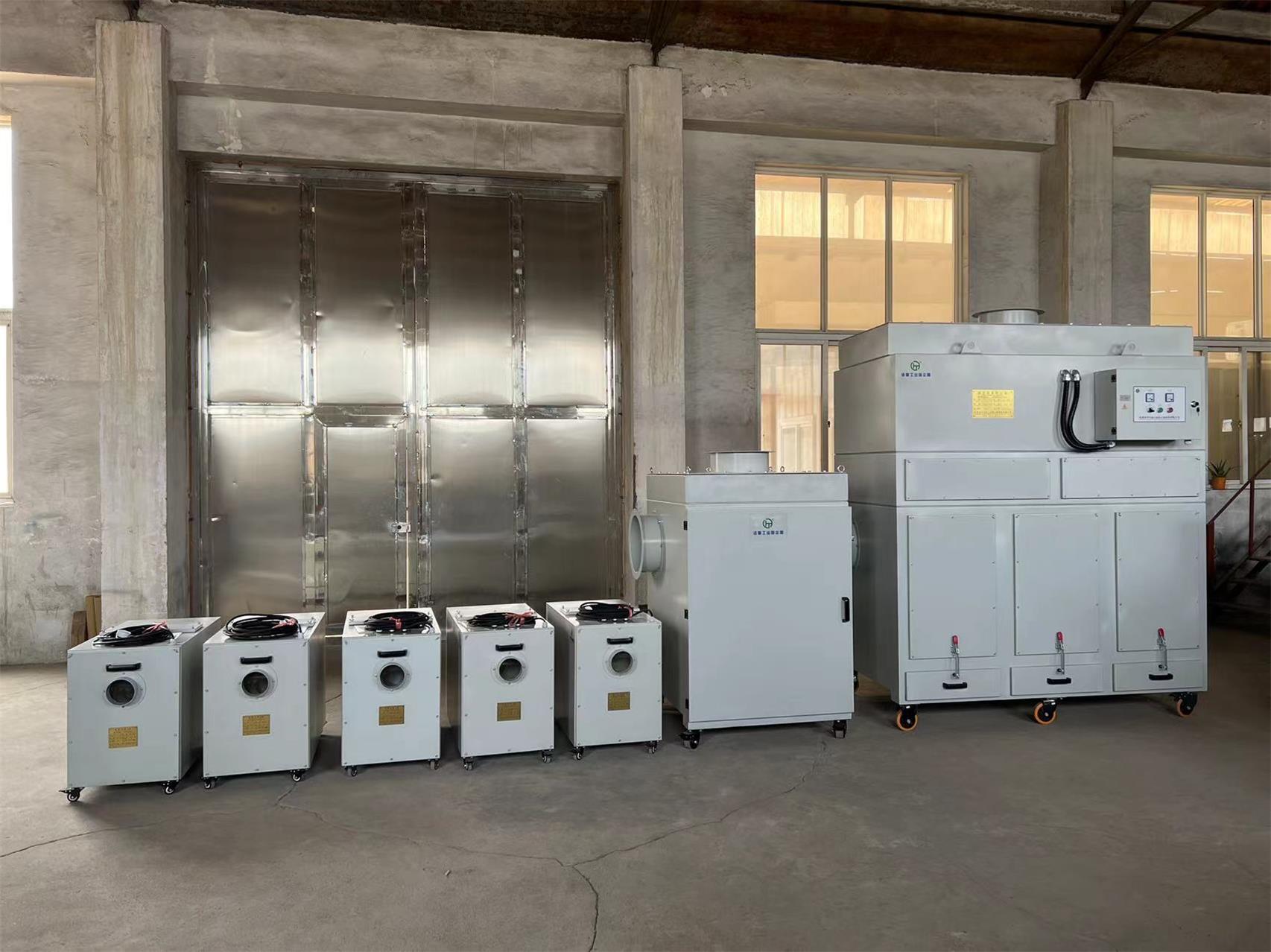 一批除塵器打包發貨—張家港（gǎng）粉色91视频（huáng）工業吸塵（chén）器