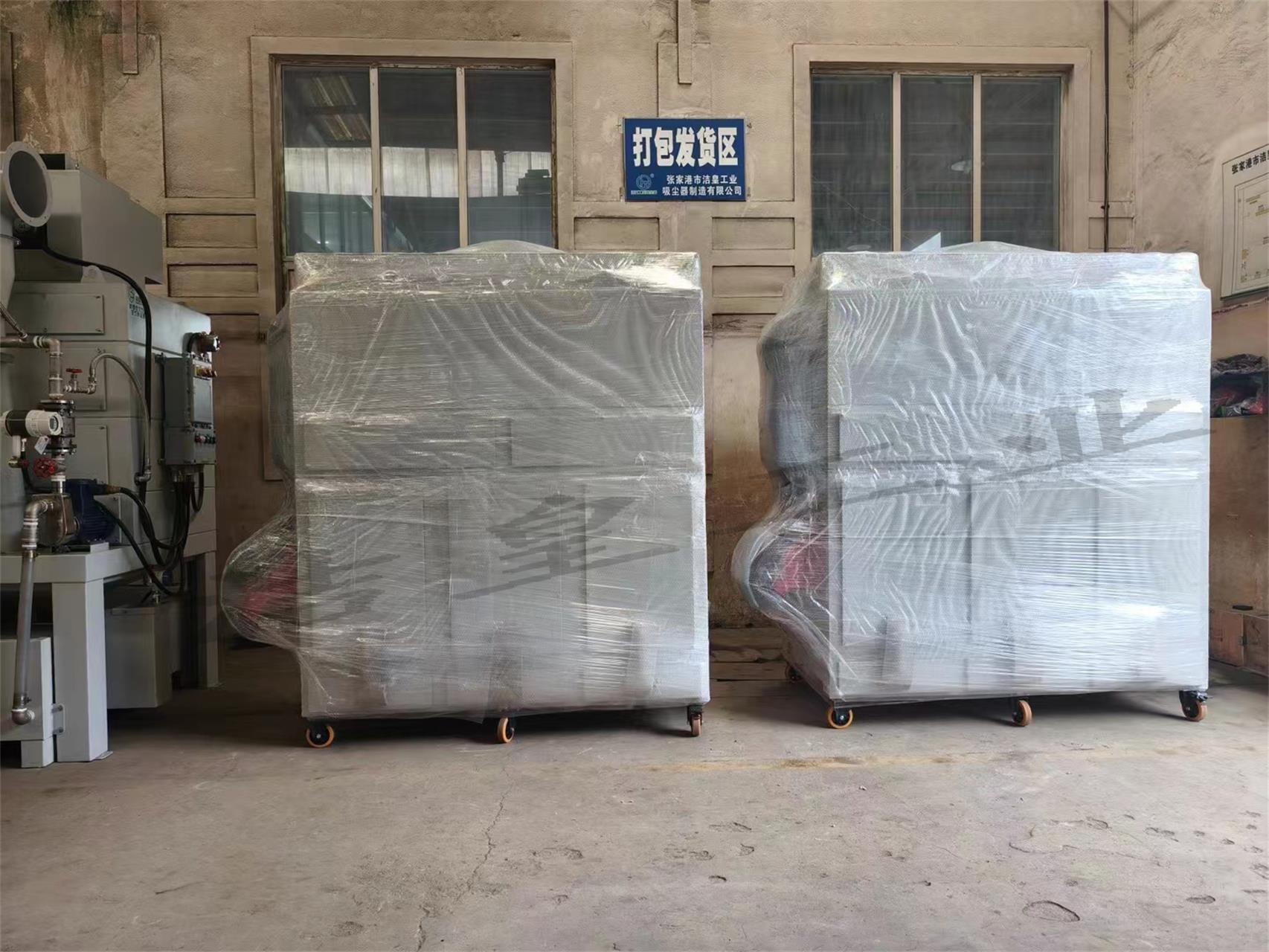 防爆脈衝除（chú）塵器發往江蘇靖江