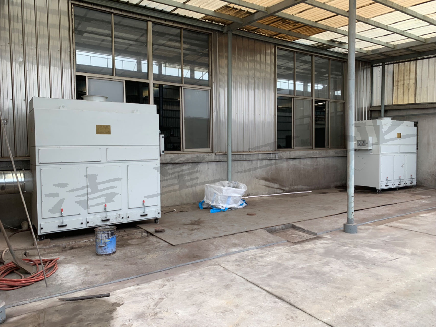 鋼管拋光打磨除塵（chén）——旋風分離器+脈衝濾筒除塵器